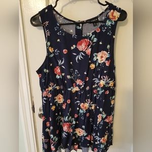 Torrid navy blue floral peplum top size 00